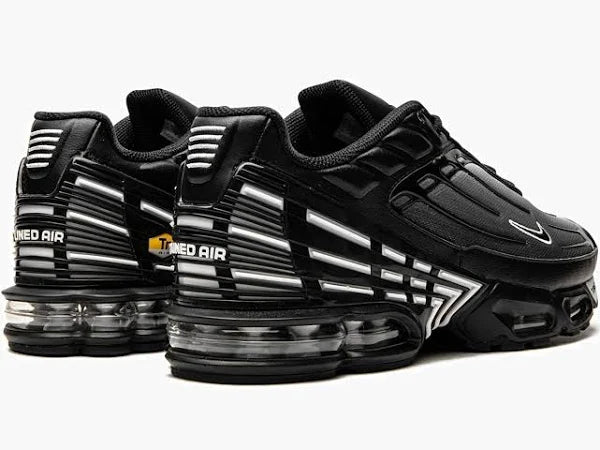 NIKE AIR MAX PLUS III "OBSIDIAN"